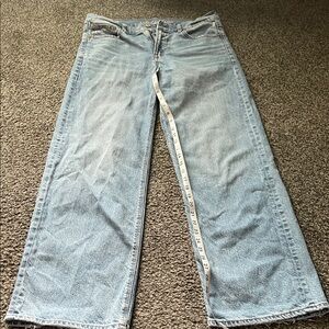 American Eagle Outfitters Light Blue Straight Leg Jeans. Worn once